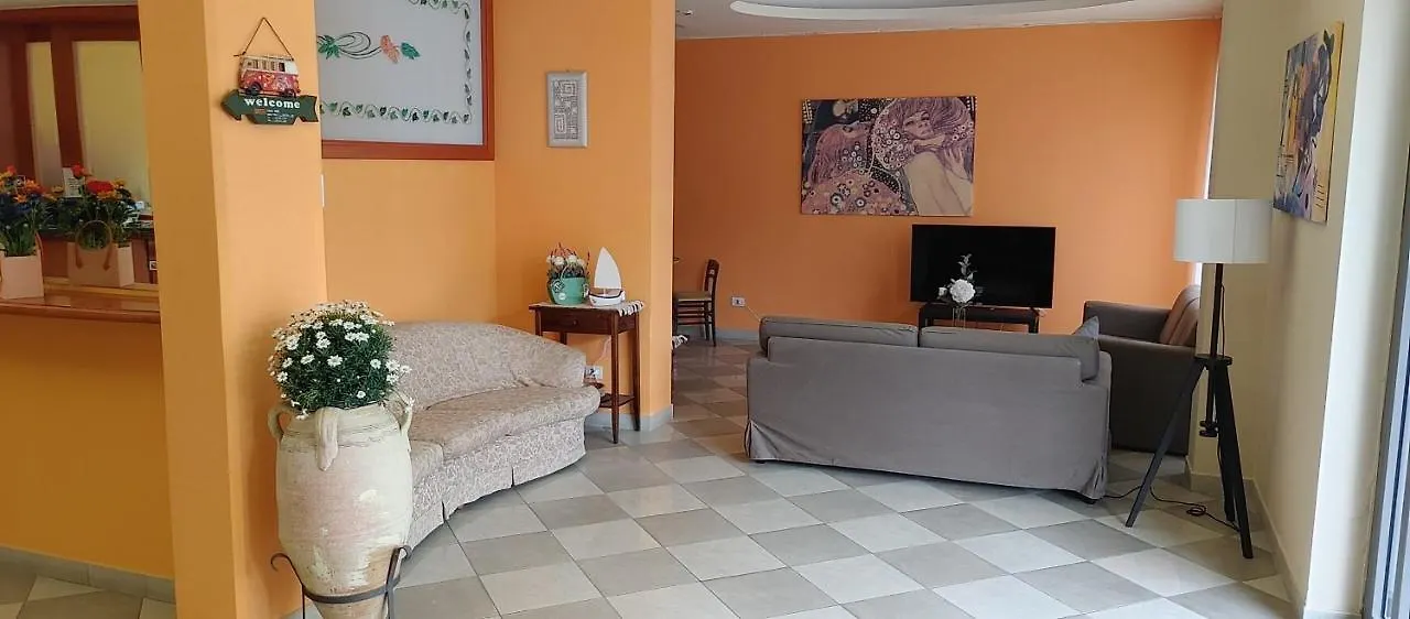 Hotel Adriatico 벨레지아아지마리나